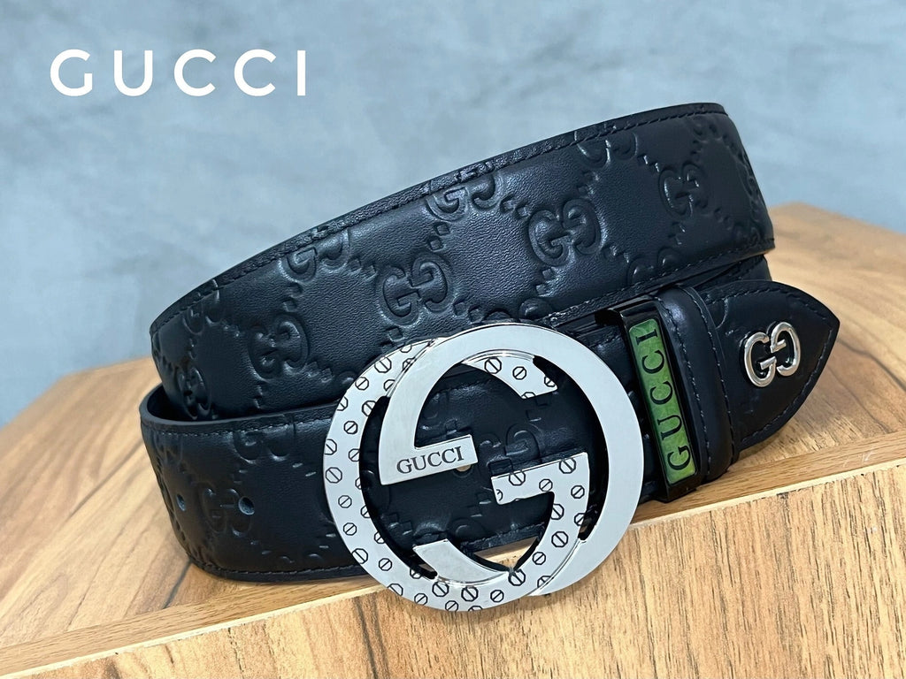Gucci Premium Leather Belt with Iconic Logo Buckle