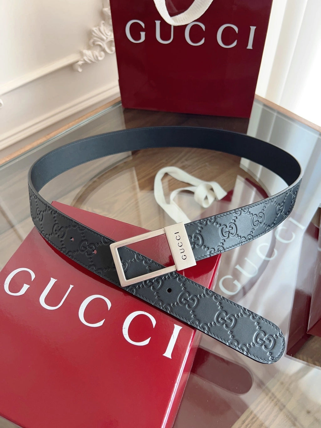 Gucci Embossed Leather Belt Premium Quality