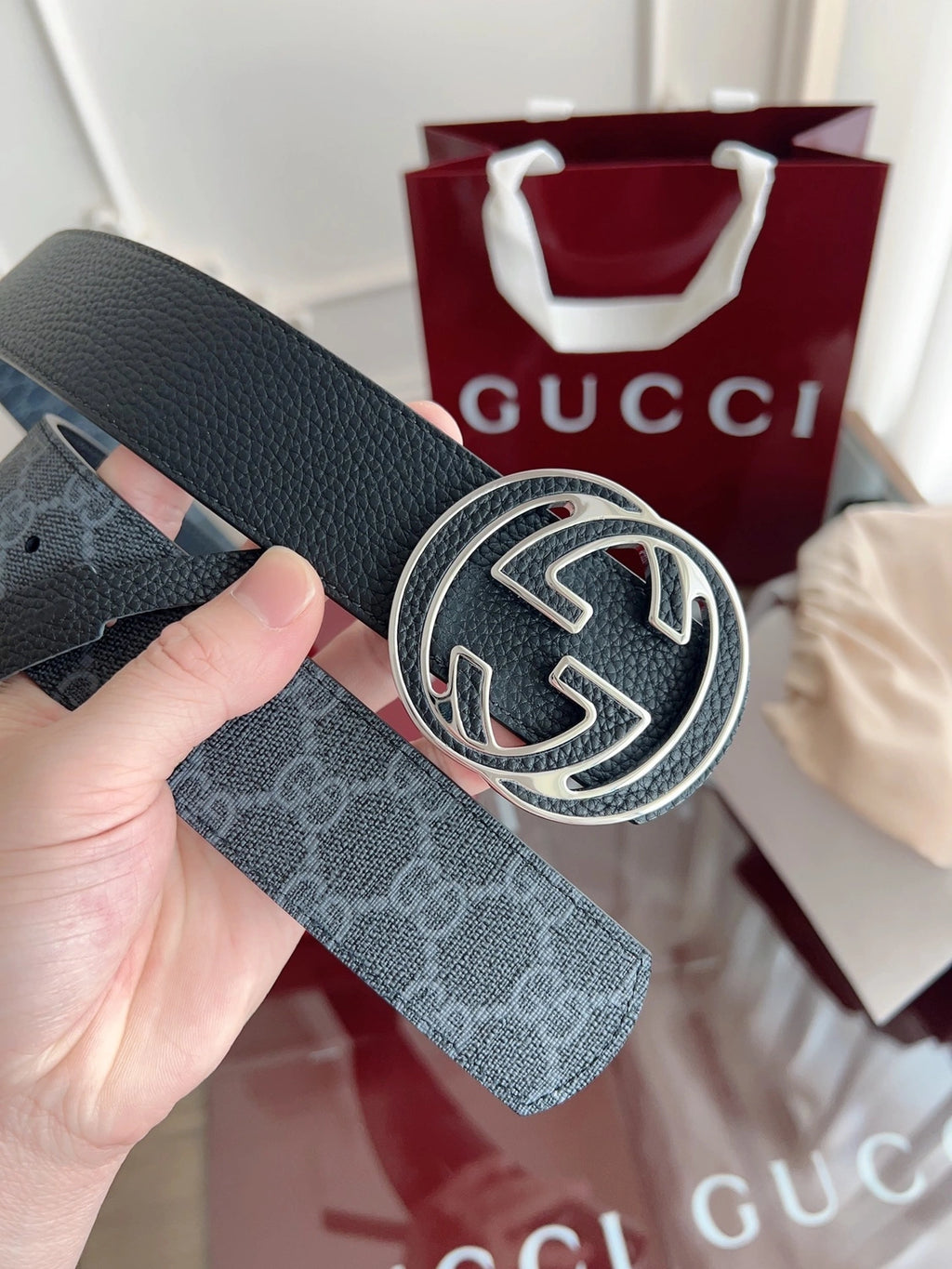 Gucci GG Marmont Reversible Leather Belt