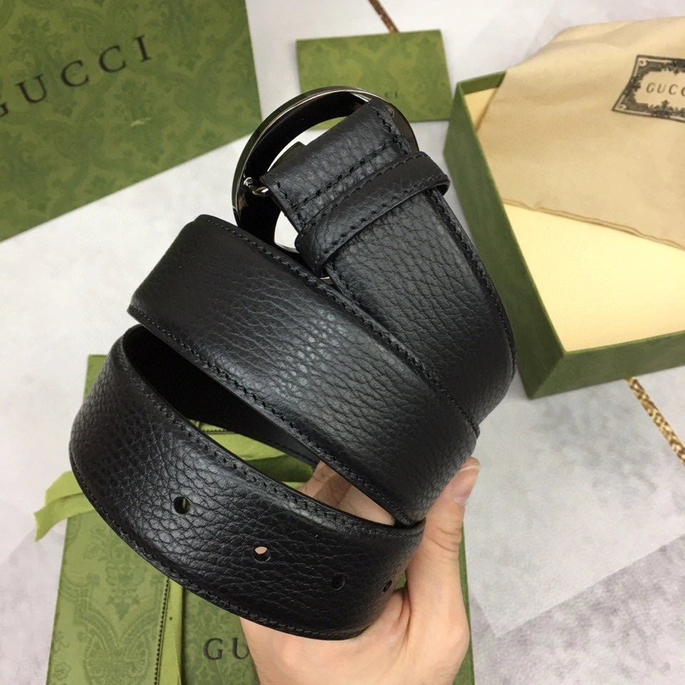 Gucci Premium Black Leather Belt with Interlocking G Buckle