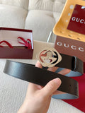 Gucci Premium Leather Belt with Iconic Logo Buckle