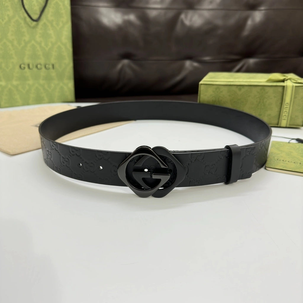 Gucci Premium Black Leather Belt with Iconic Buckle