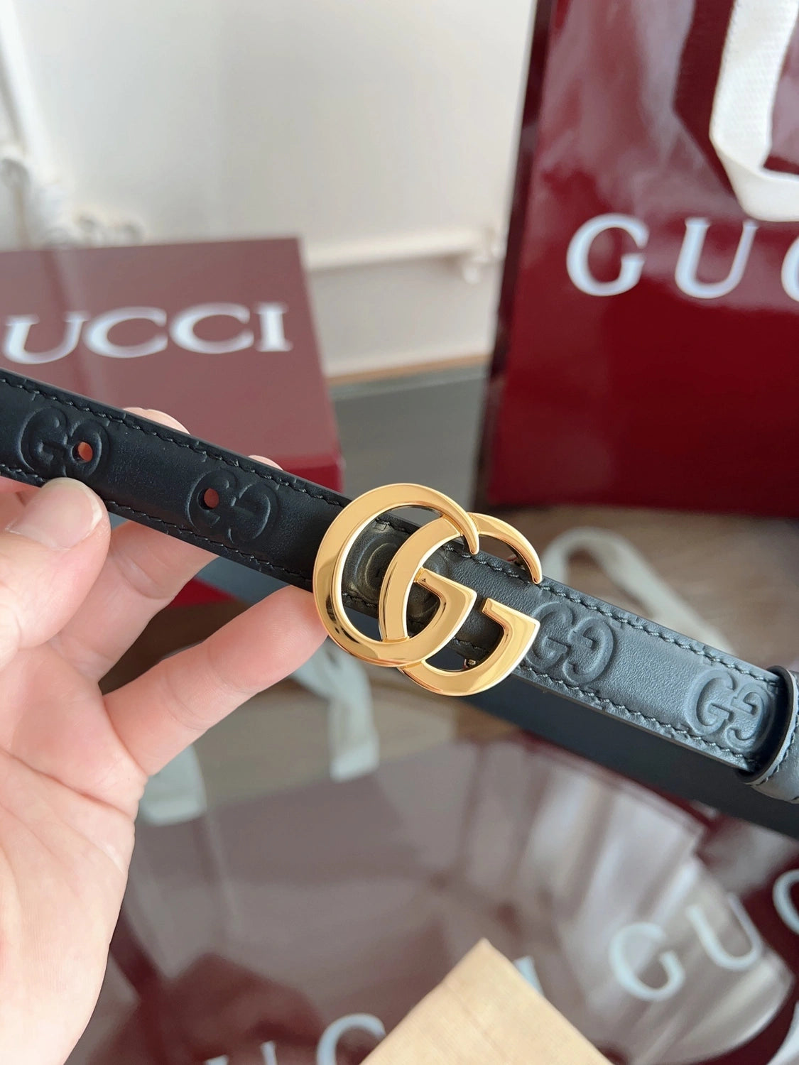 Premium Black Leather Belt with Gold GG Buckle - Hình 2