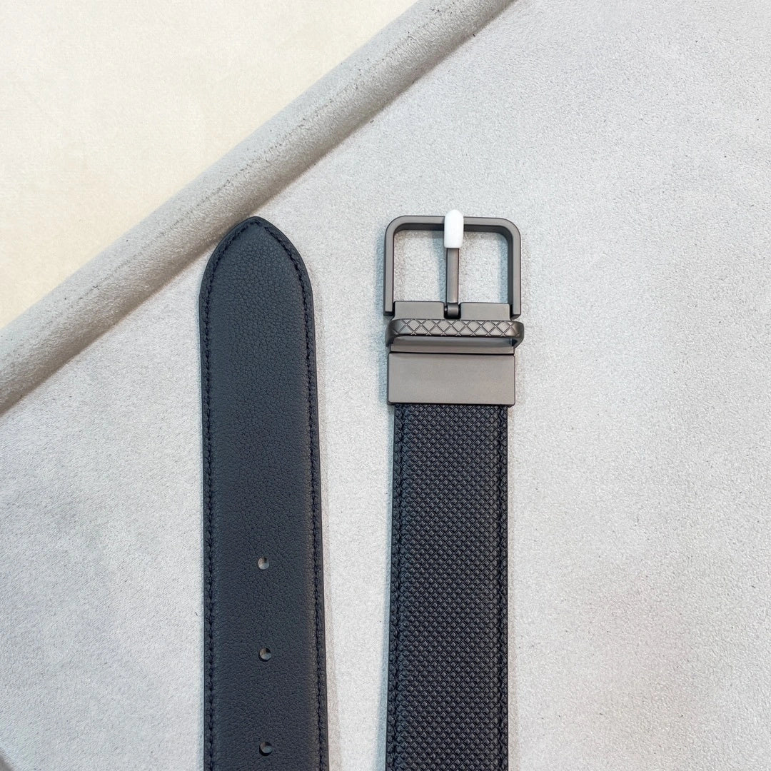 Premium Black Textured Leather Belt for Men - Hình 2