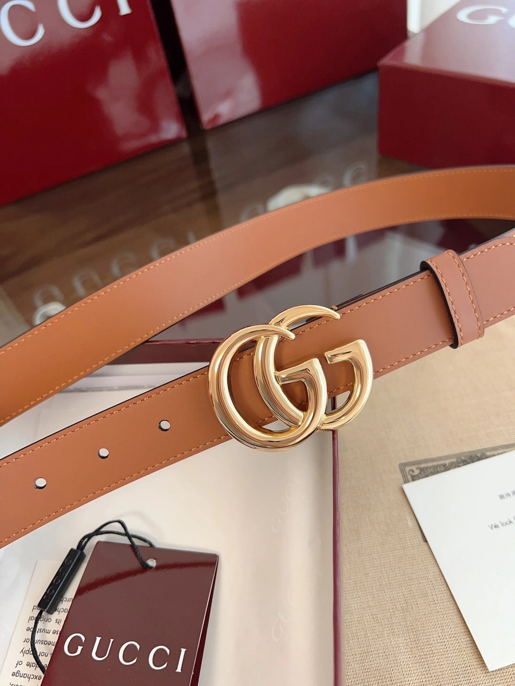 Gucci Premium Leather Belt with GG Buckle - Hình 2