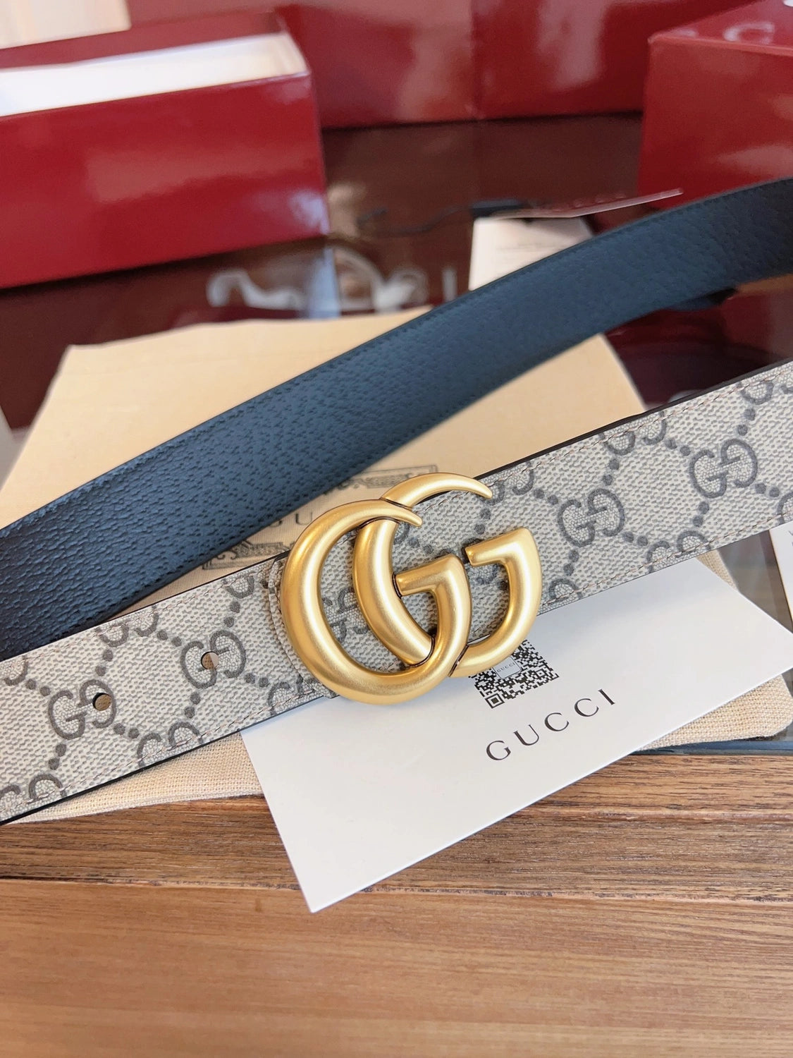 Gucci Reversible Belt with Double G Buckle
