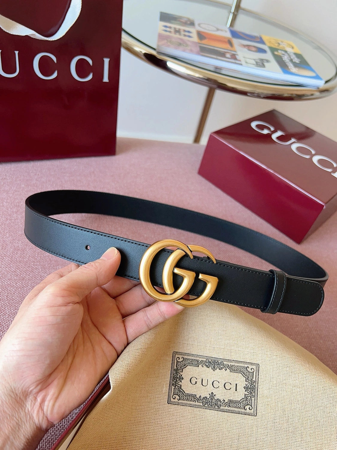 Gucci Premium Leather Belt with Gold GG Buckle - Hình 2