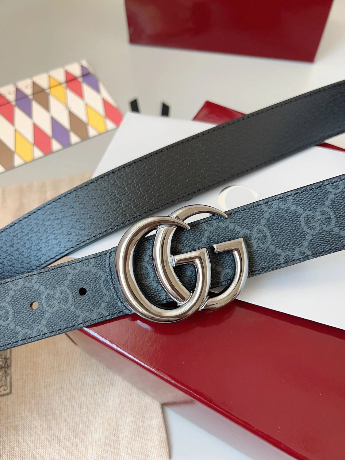 Gucci Signature Leather Belt with Interlocking G Buckle - Hình 2