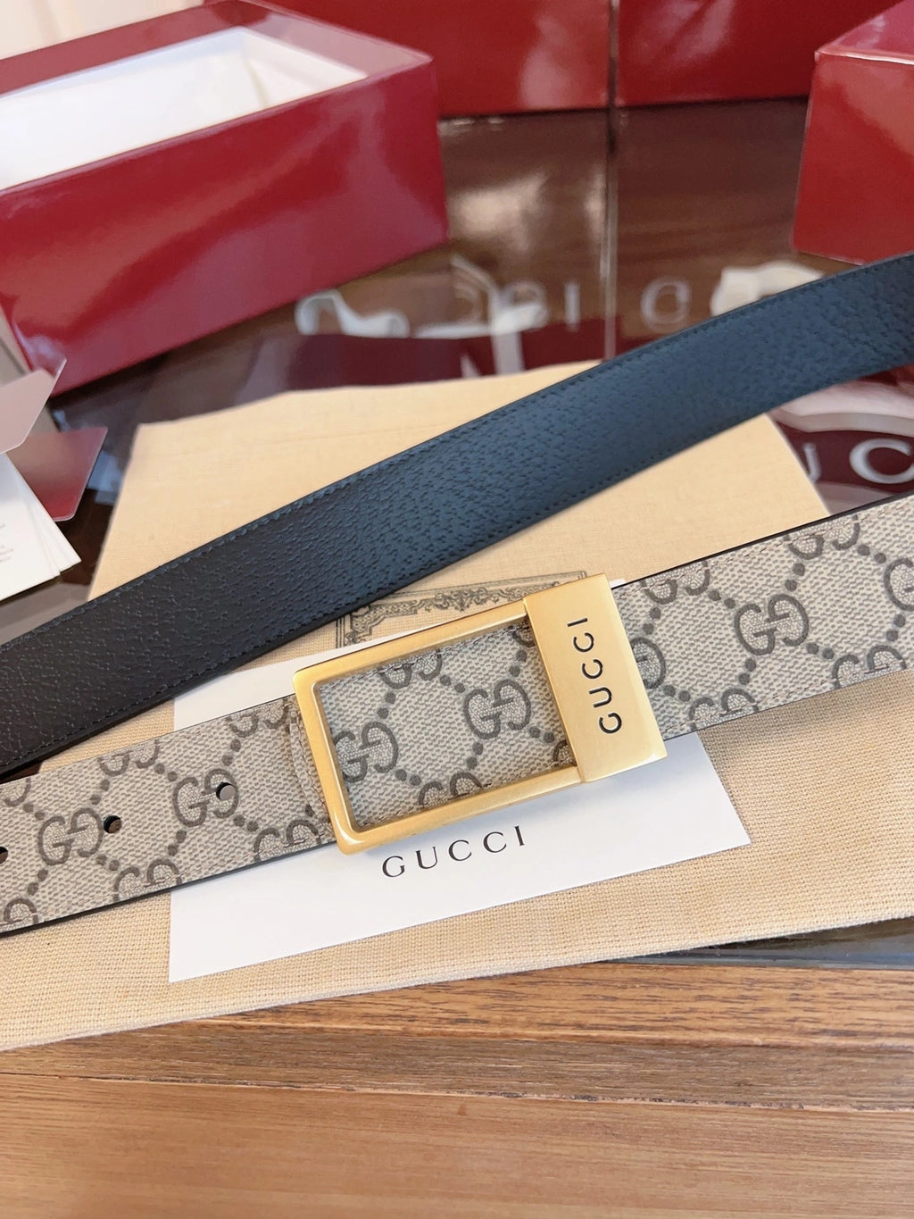 Gucci Premium Quality Belt with iconic logo