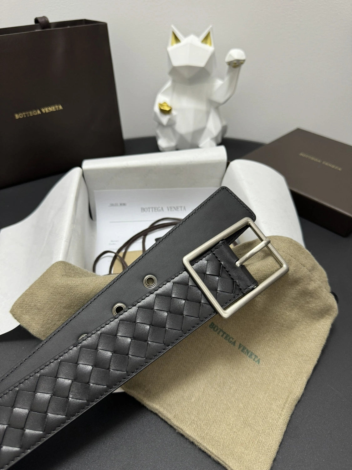 Bottega Veneta Premium Black Woven Leather Belt - Hình 2