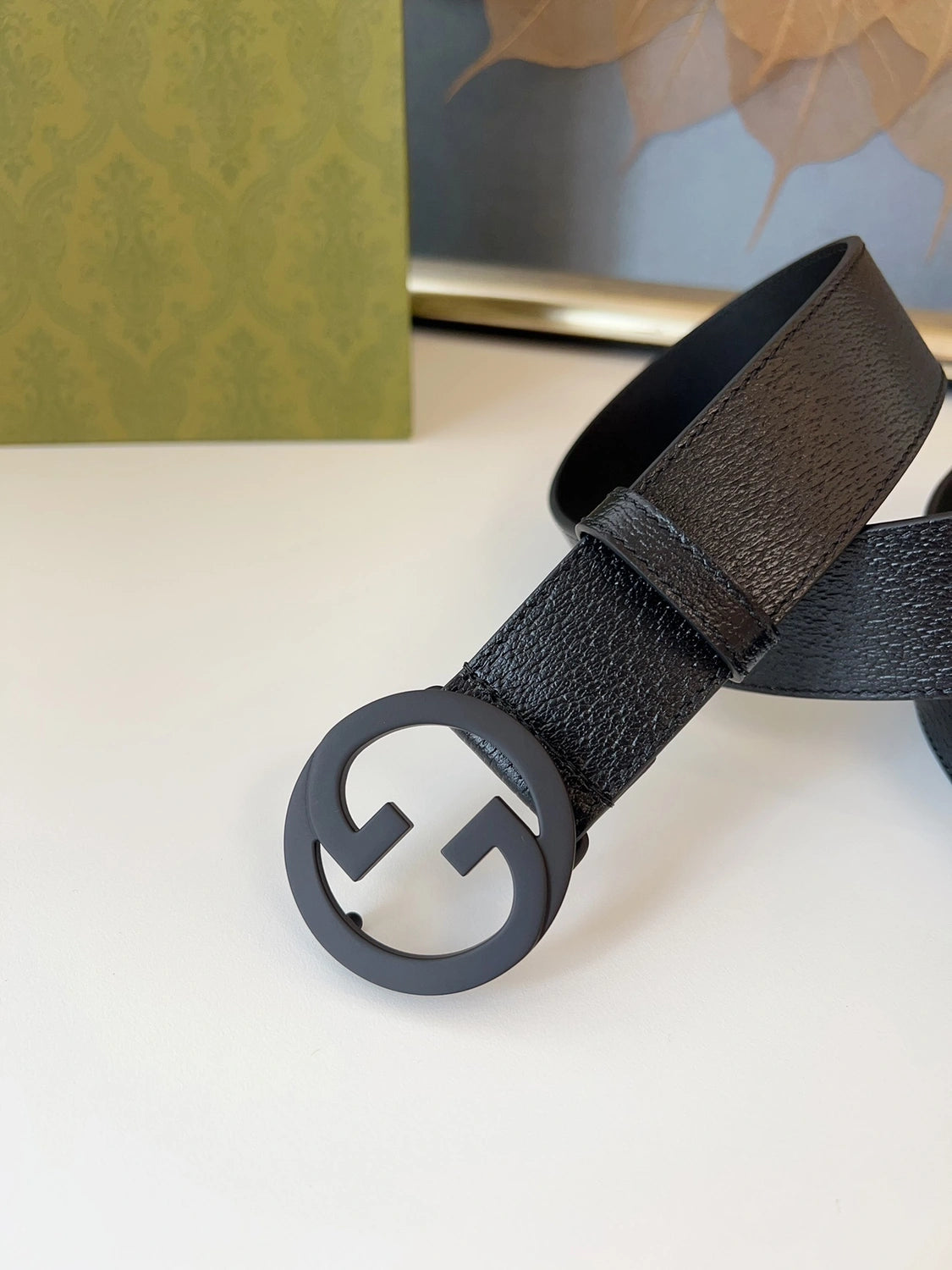 Premium Black Leather Belt with Iconic "G" Buckle - Hình 3