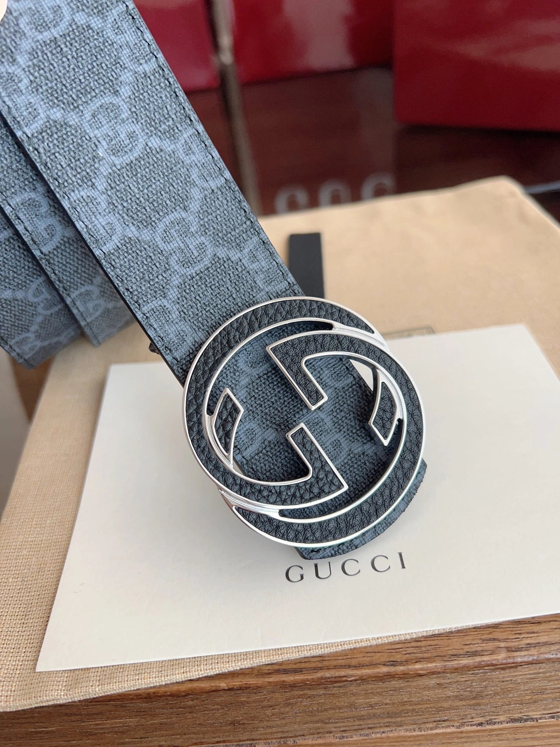 Gucci Premium Quality Belt with Iconic Logo Buckle - Hình 3