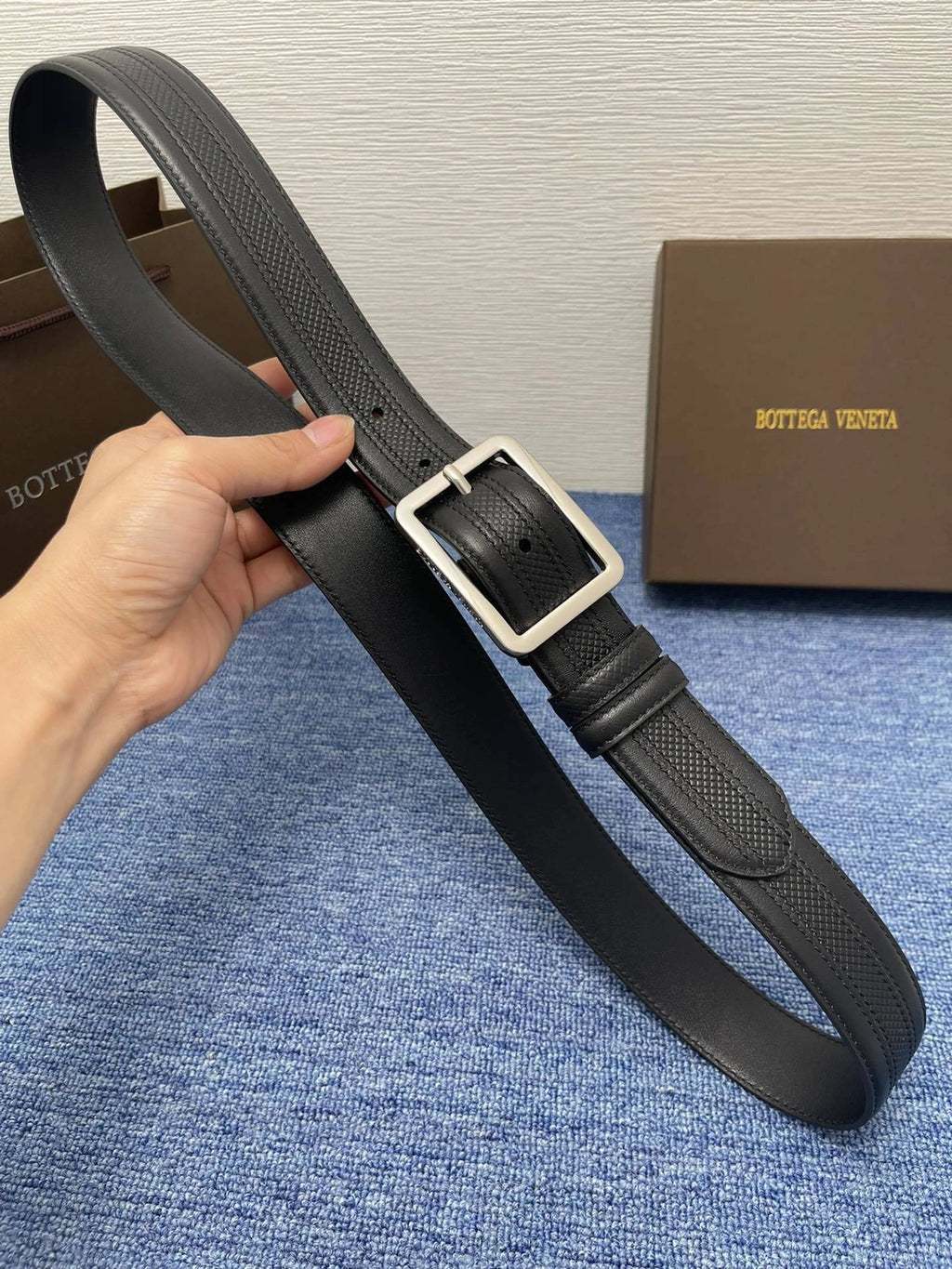 Bottega Veneta Premium Leather Belt - Hình 3
