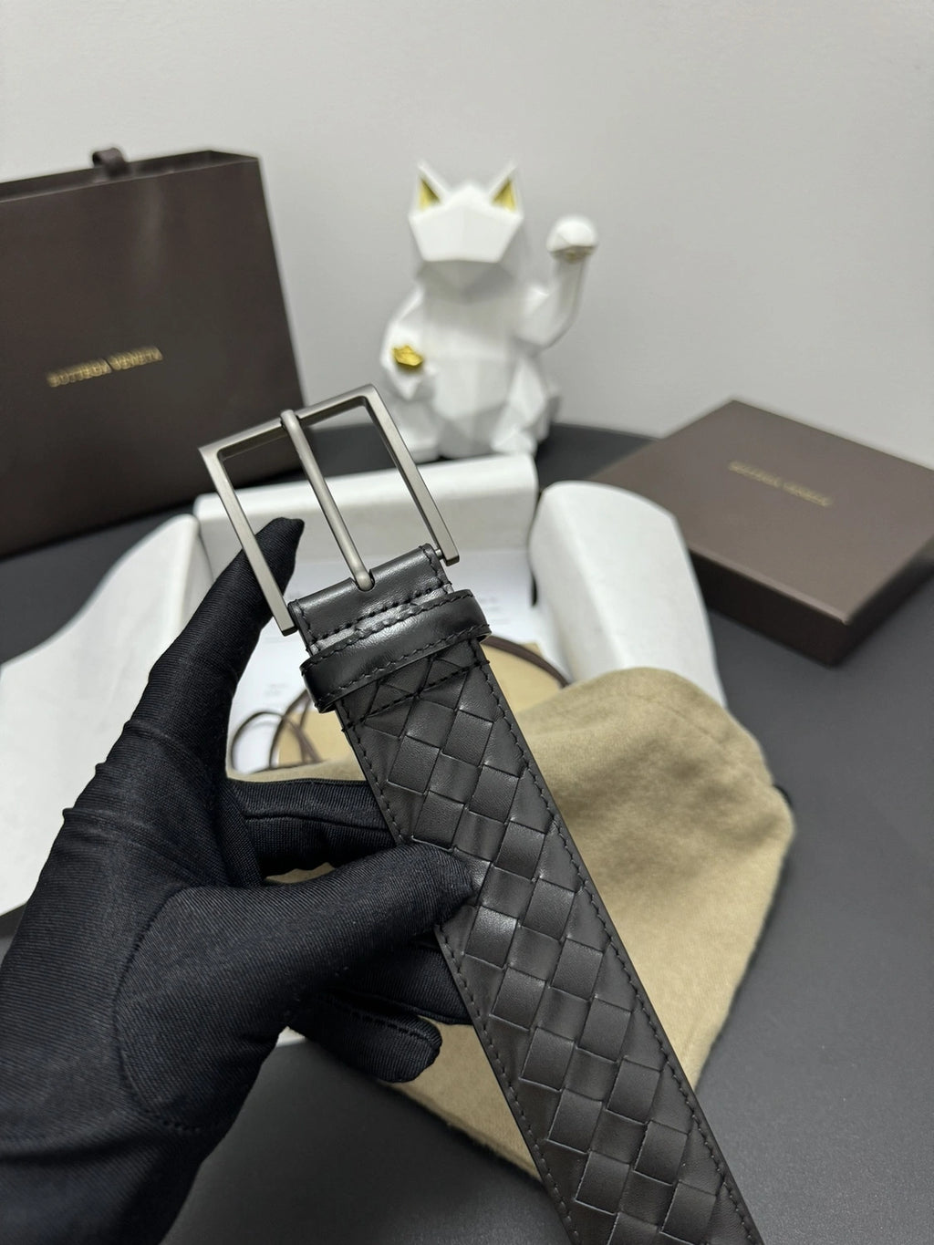 Bottega Veneta Premium Black Woven Leather Belt - Hình 3