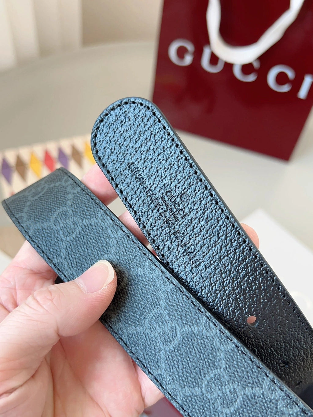 Gucci Premium Quality Belt with Gold Logo Buckle - Hình 3