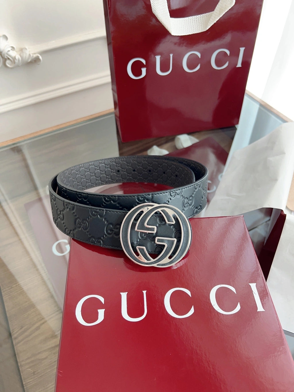 Gucci Premium Leather Belt with Double G Buckle - Hình 3