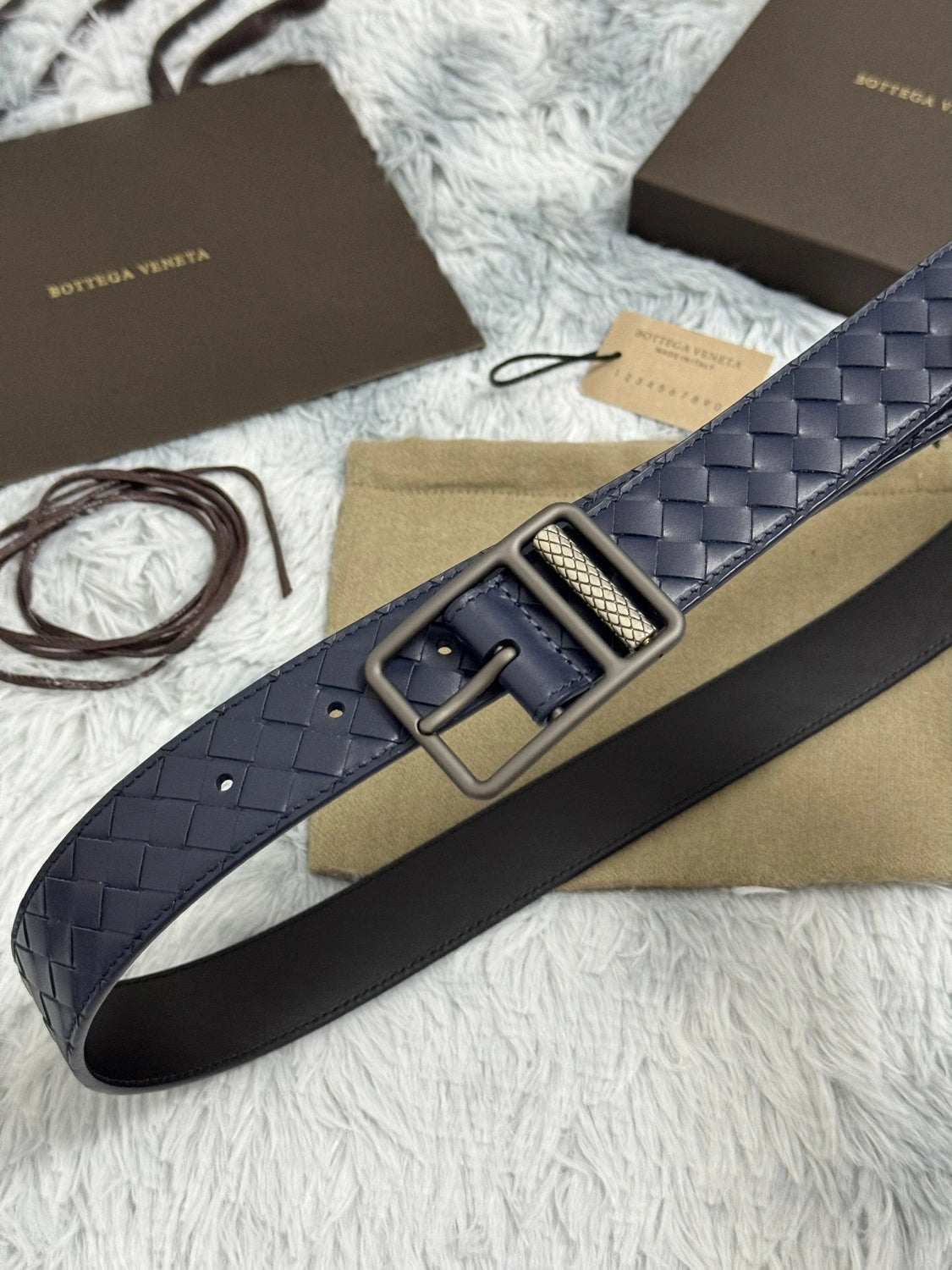 Bottega Veneta Navy Blue Woven Leather Belt - Hình 3