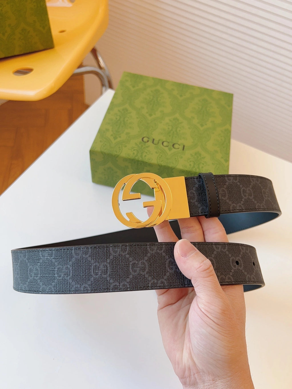 Gucci Premium Quality Belt with Gold Logo Buckle - Hình 4