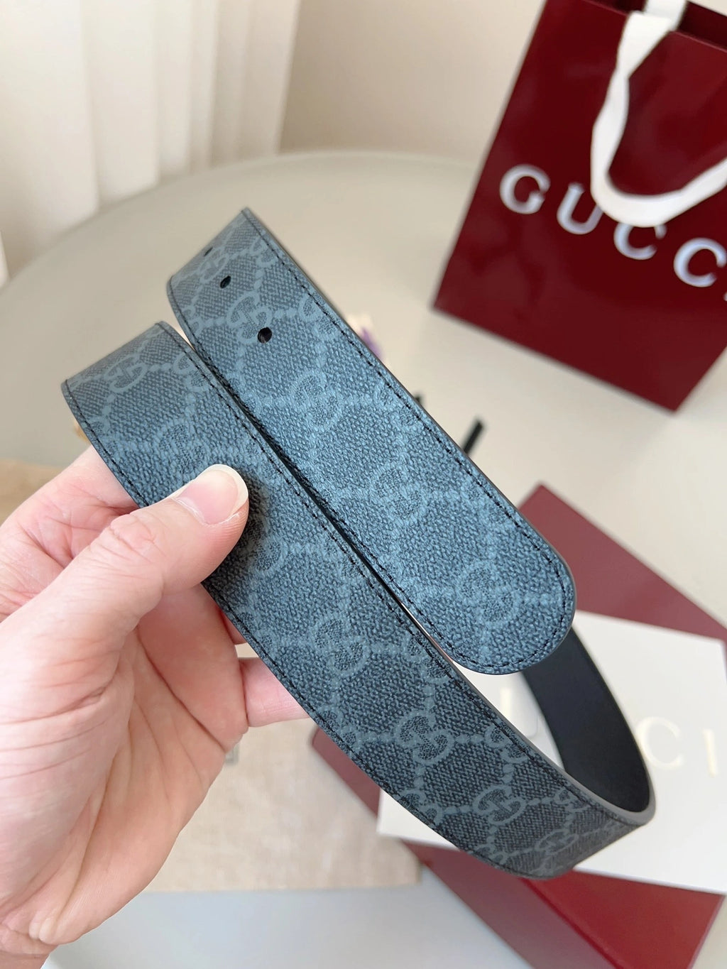 Gucci Premium Quality Belt with Gold Logo Buckle - Hình 4