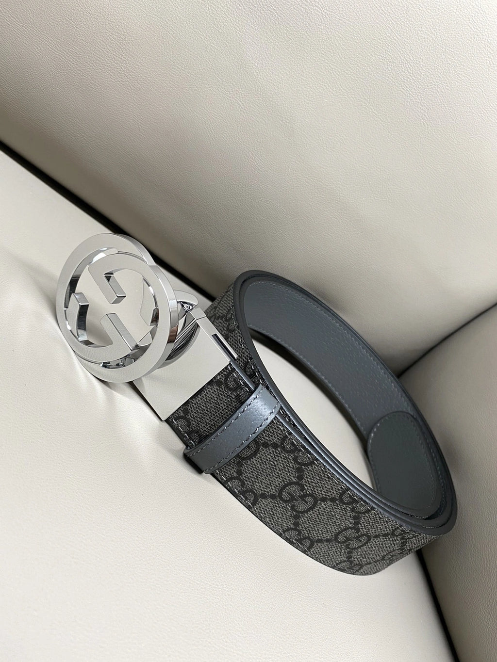 Gucci Interlocking G Black Leather Belt - Hình 2