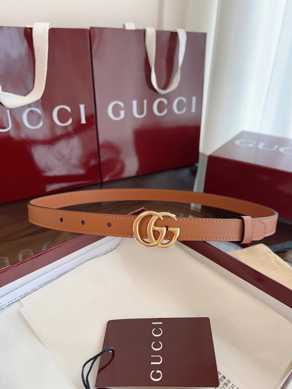 Gucci Premium Leather Belt with GG Buckle - Hình 2