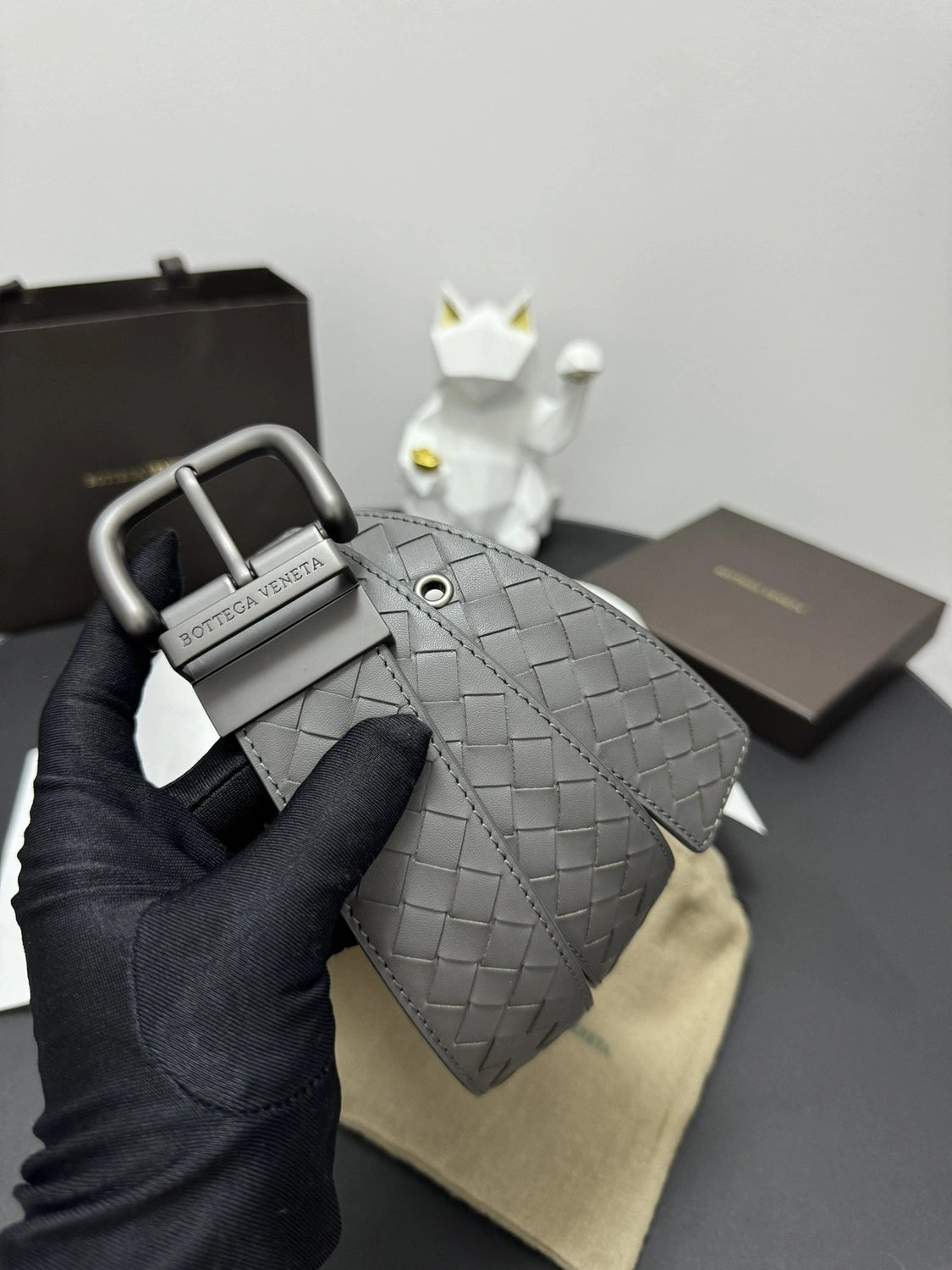 Bottega Veneta Grey Woven Leather Belt - Hình 4