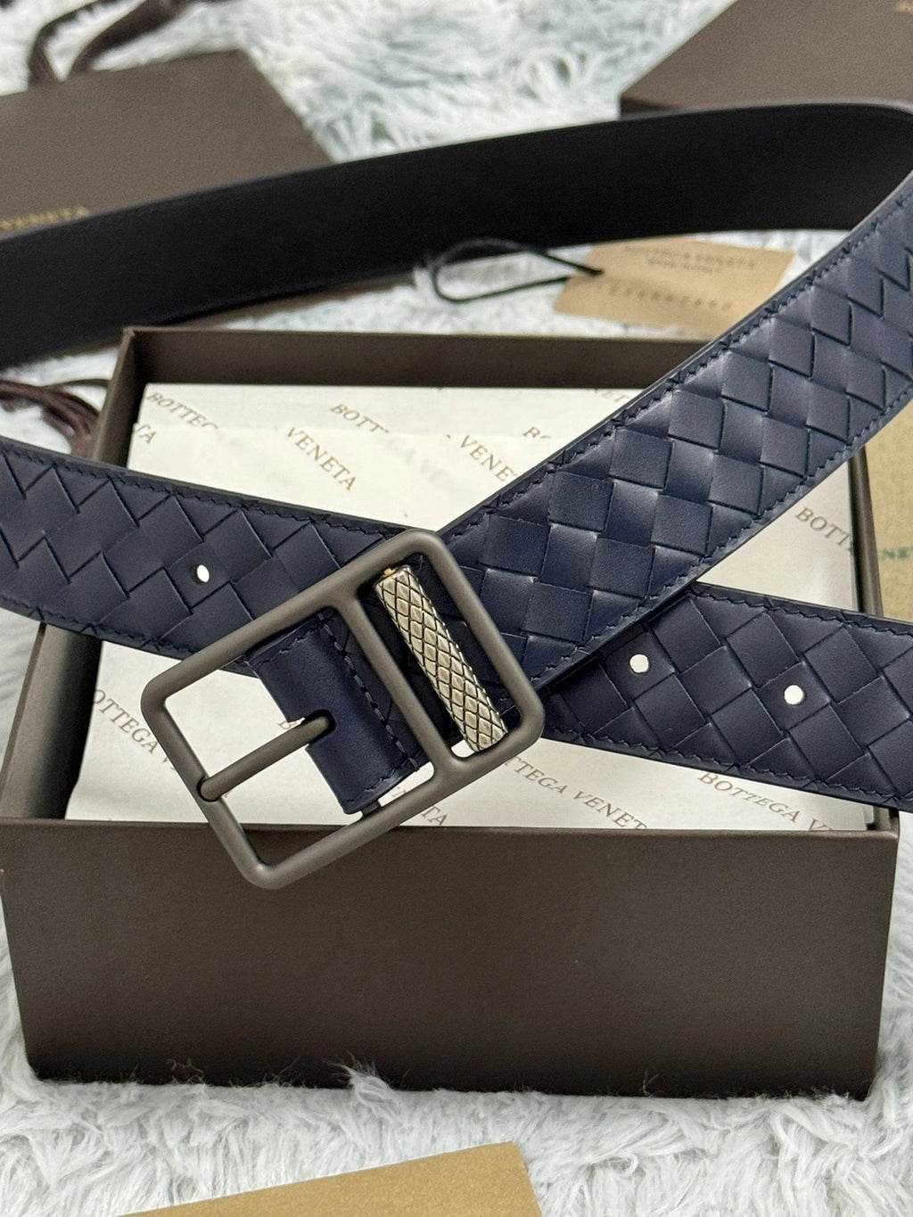 Bottega Veneta Navy Blue Woven Leather Belt - Hình 4