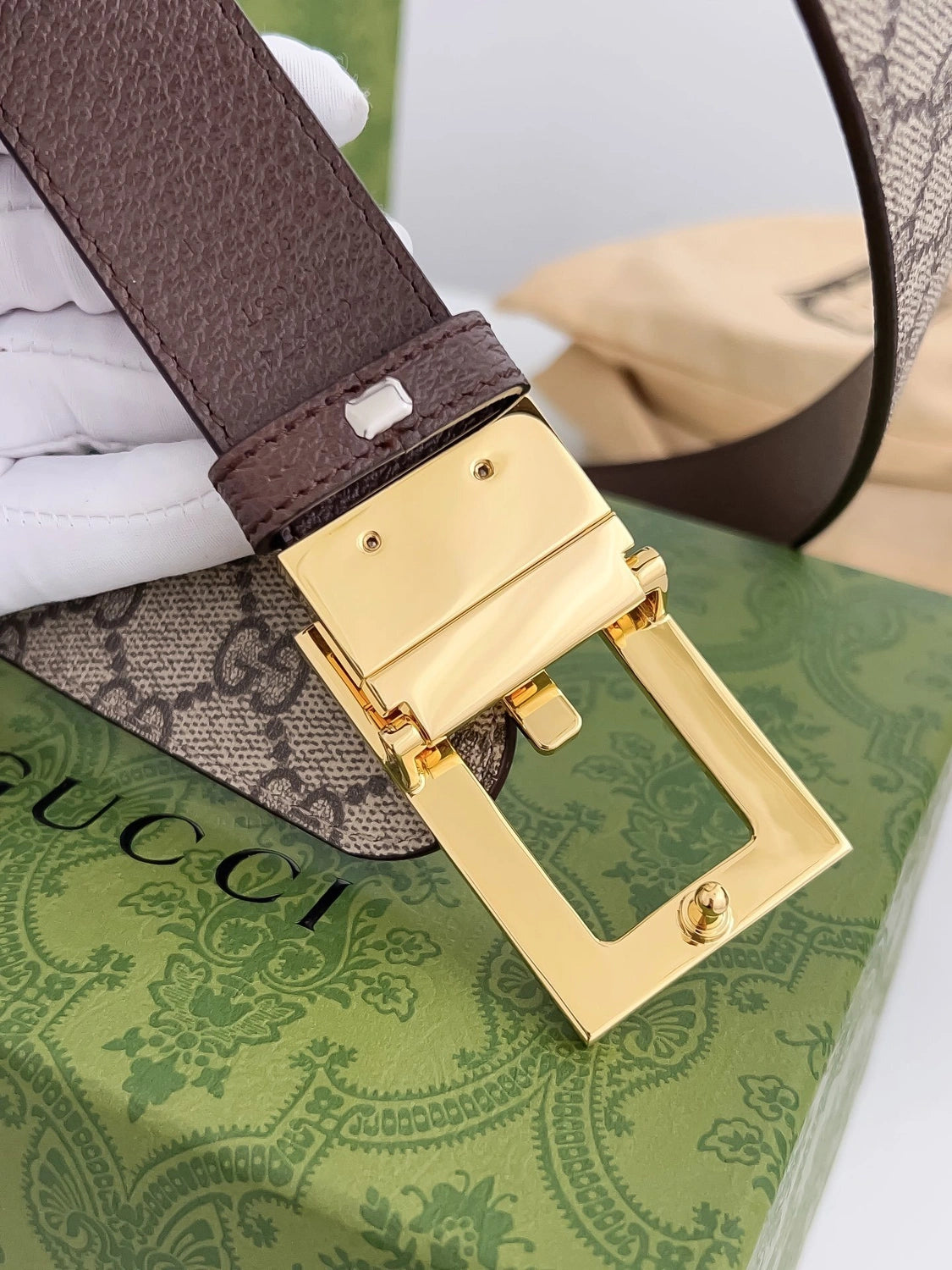 Gucci Monogram Belt with Gold Buckle - Hình 4