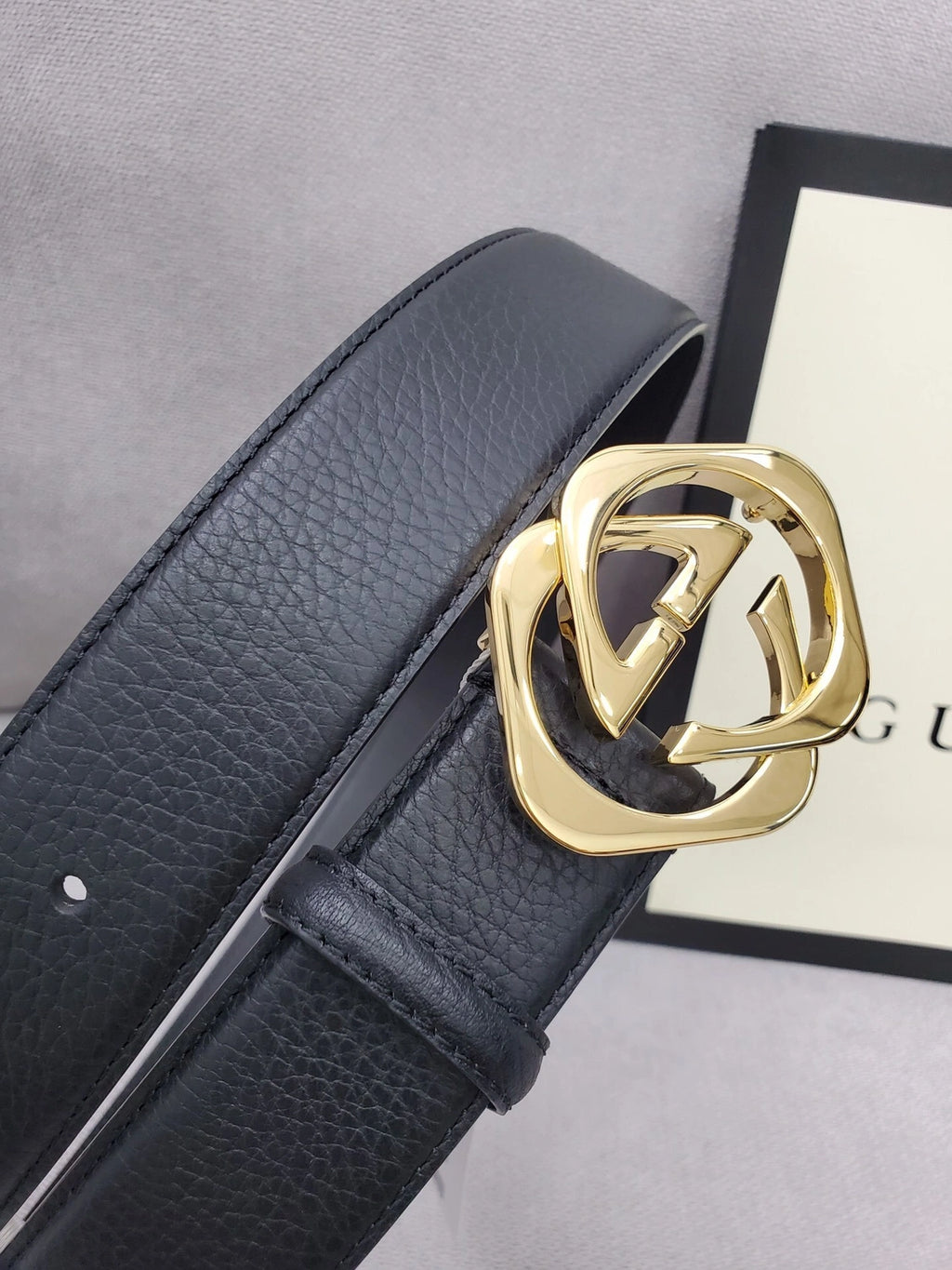 Gucci Premium Black Leather Belt with Gold Buckle - Hình 3