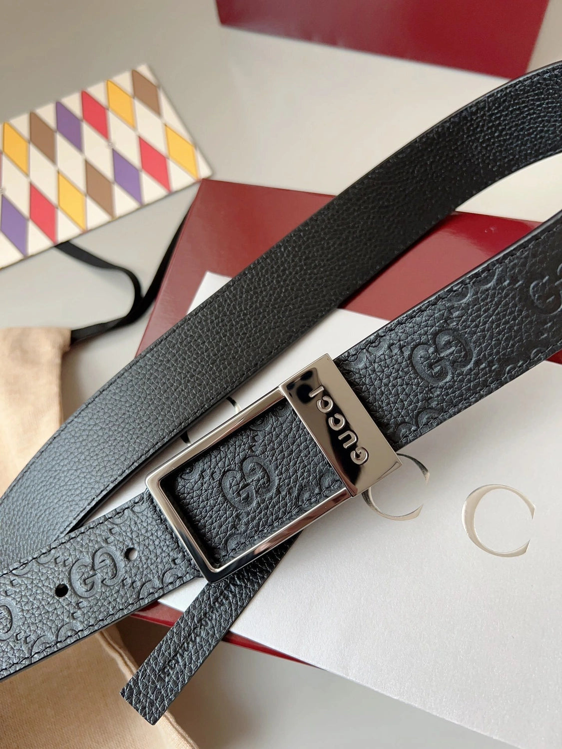 Gucci Premium Leather Belt with Silver Buckle - Hình 5