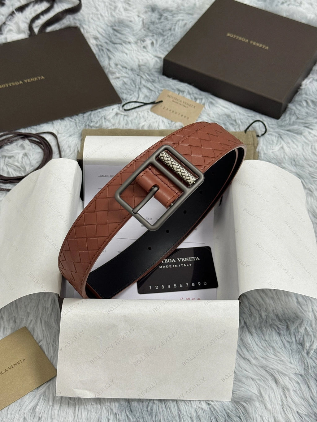 Bottega Veneta Premium Leather Woven Belt in Cognac - Hình 5