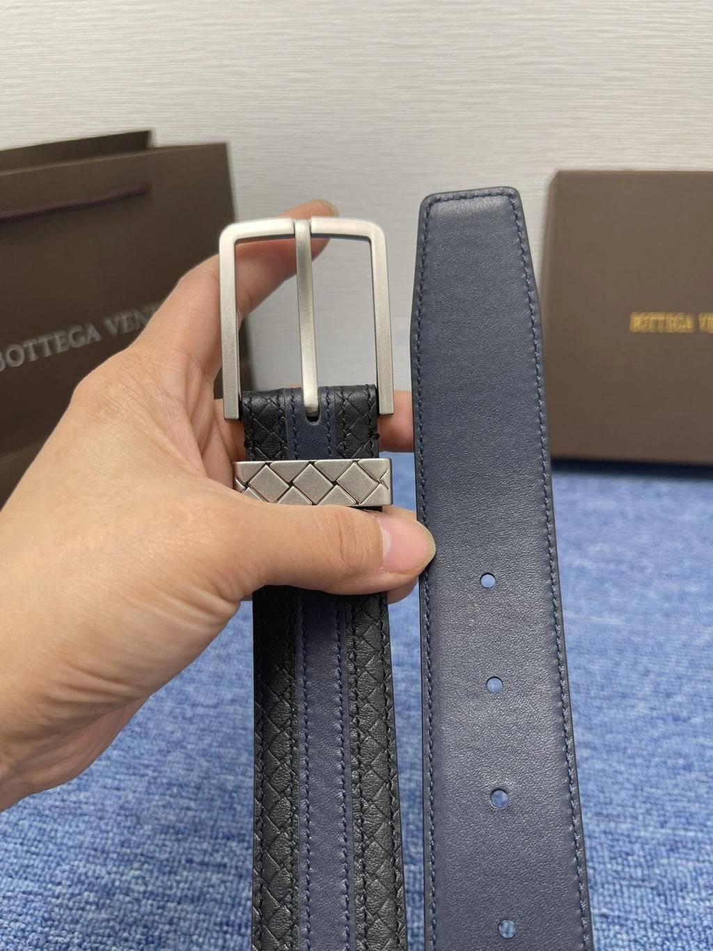 Bottega Veneta Navy Blue Premium Leather Belt - Hình 5