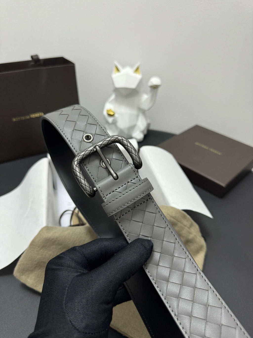 Bottega Veneta Premium Gray Woven Leather Belt - Hình 5