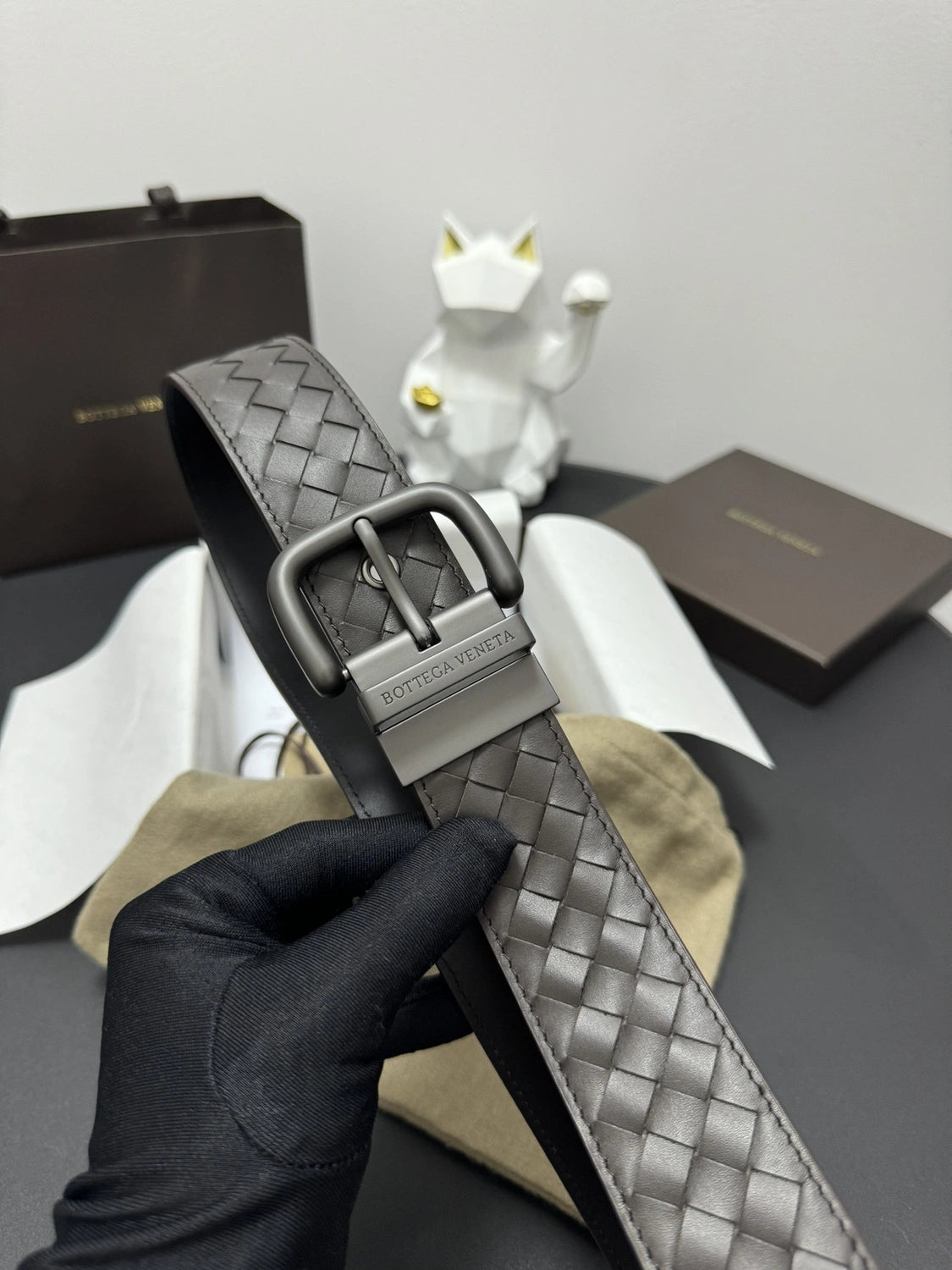 Bottega Veneta Premium Leather Woven Belt - Hình 5