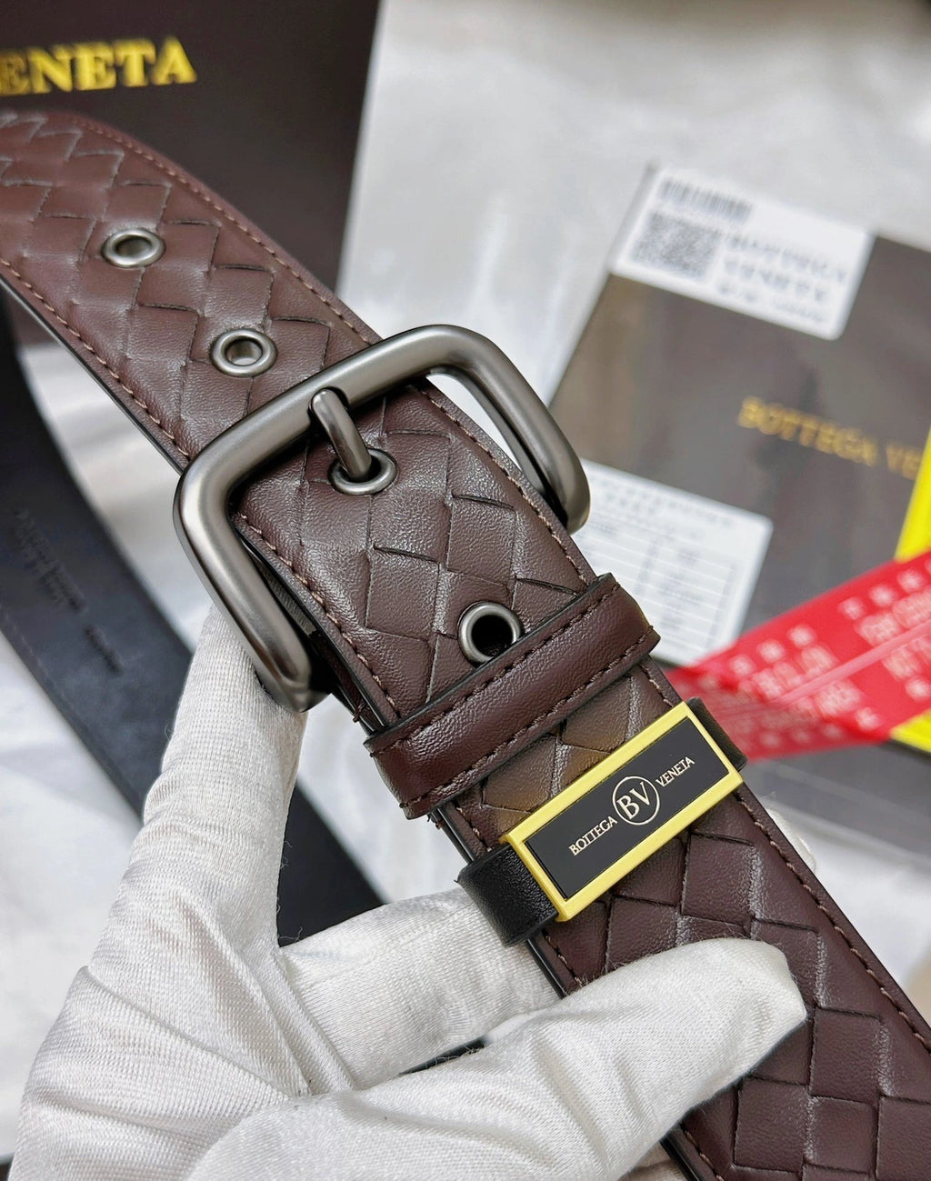 Bottega Veneta Premium Leather Belt with Woven Design in Brown - Hình 5