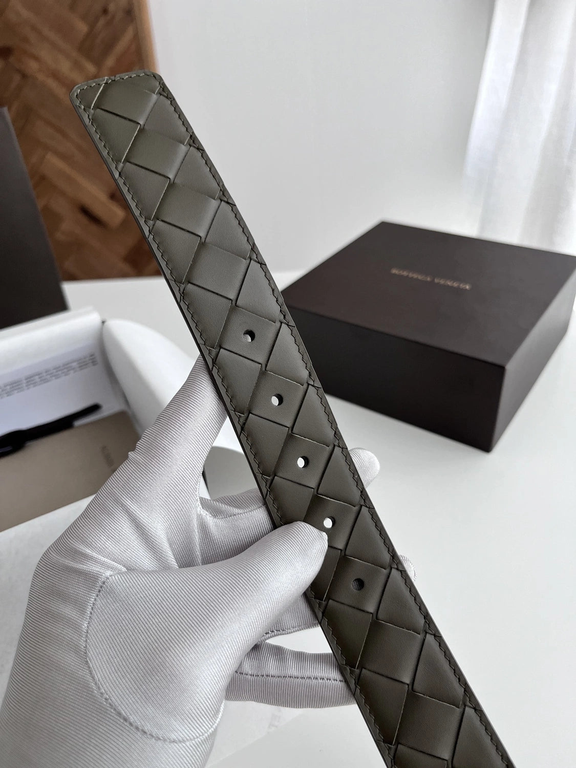 Premium woven leather belt, reversible olive green and burgundy - Hình 5
