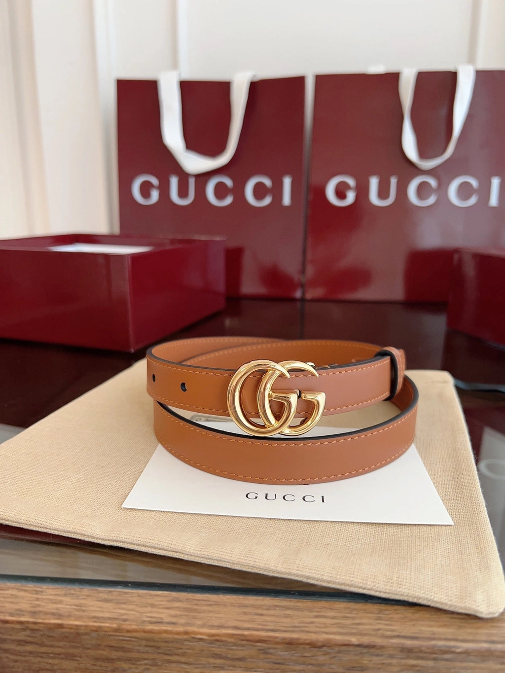 Gucci Premium Leather Belt with GG Buckle - Hình 3