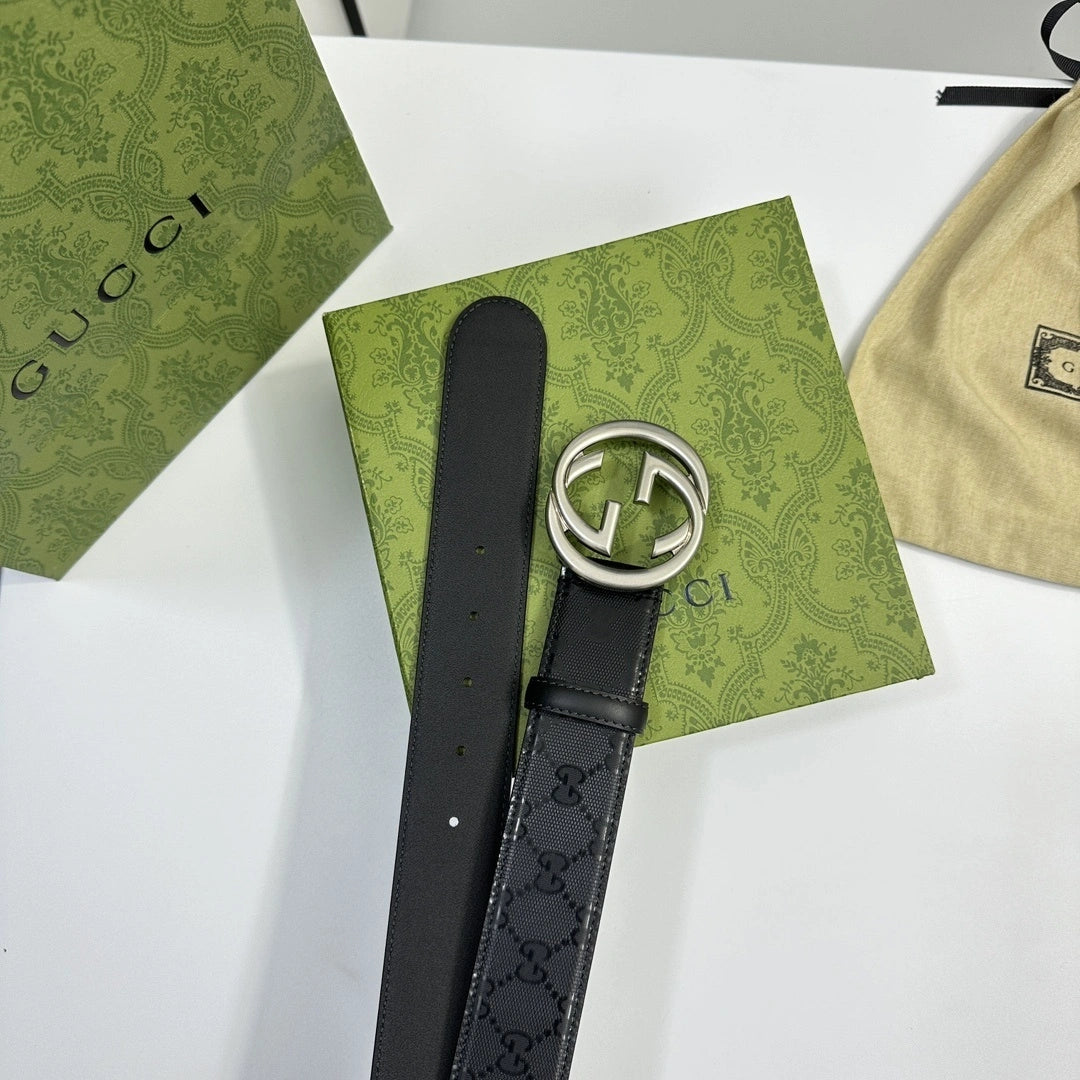 Gucci Premium Leather Belt with GG Logo Buckle - Hình 5