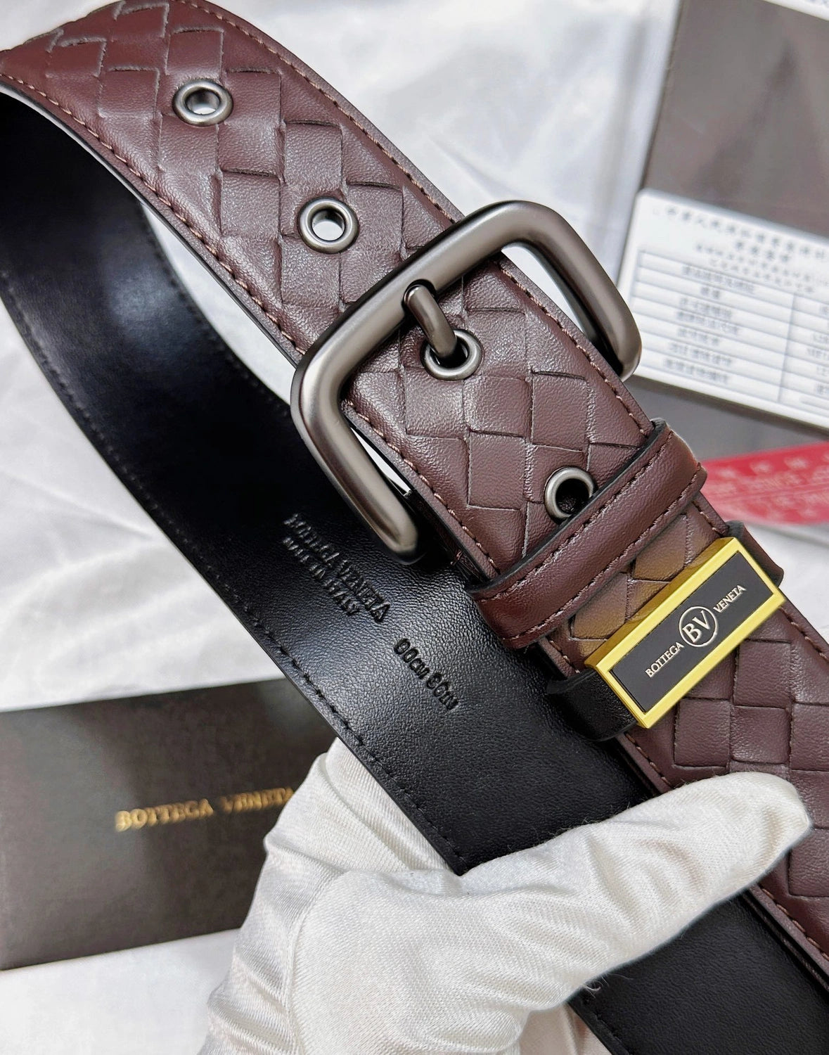 Bottega Veneta Premium Leather Belt with Woven Design in Brown - Hình 6