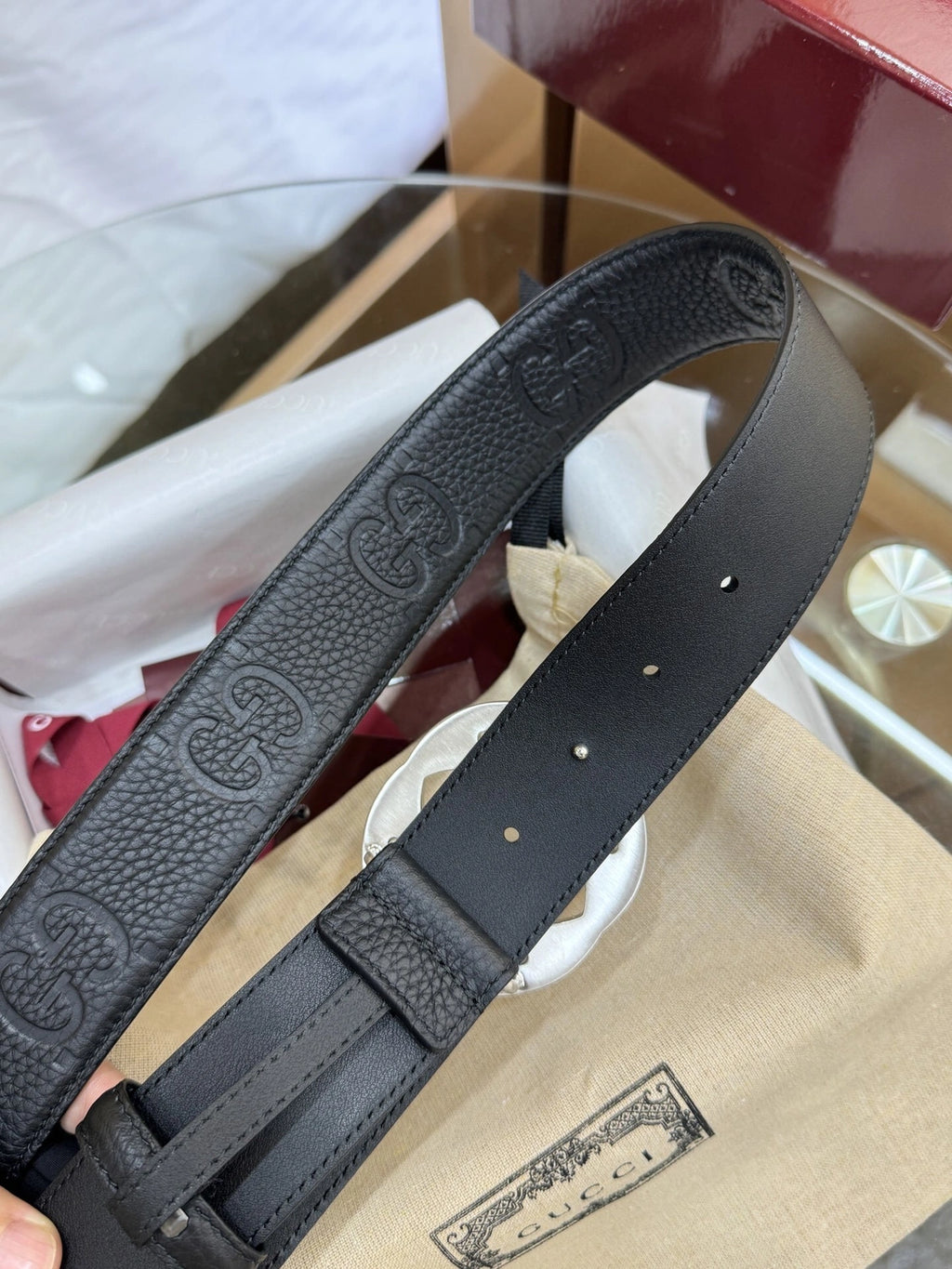 Gucci Premium Leather Belt with Interlocking G Buckle - Hình 6