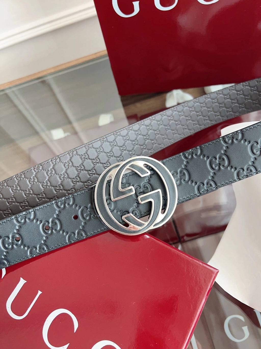 Gucci Premium Leather Belt with Double G Buckle - Hình 6