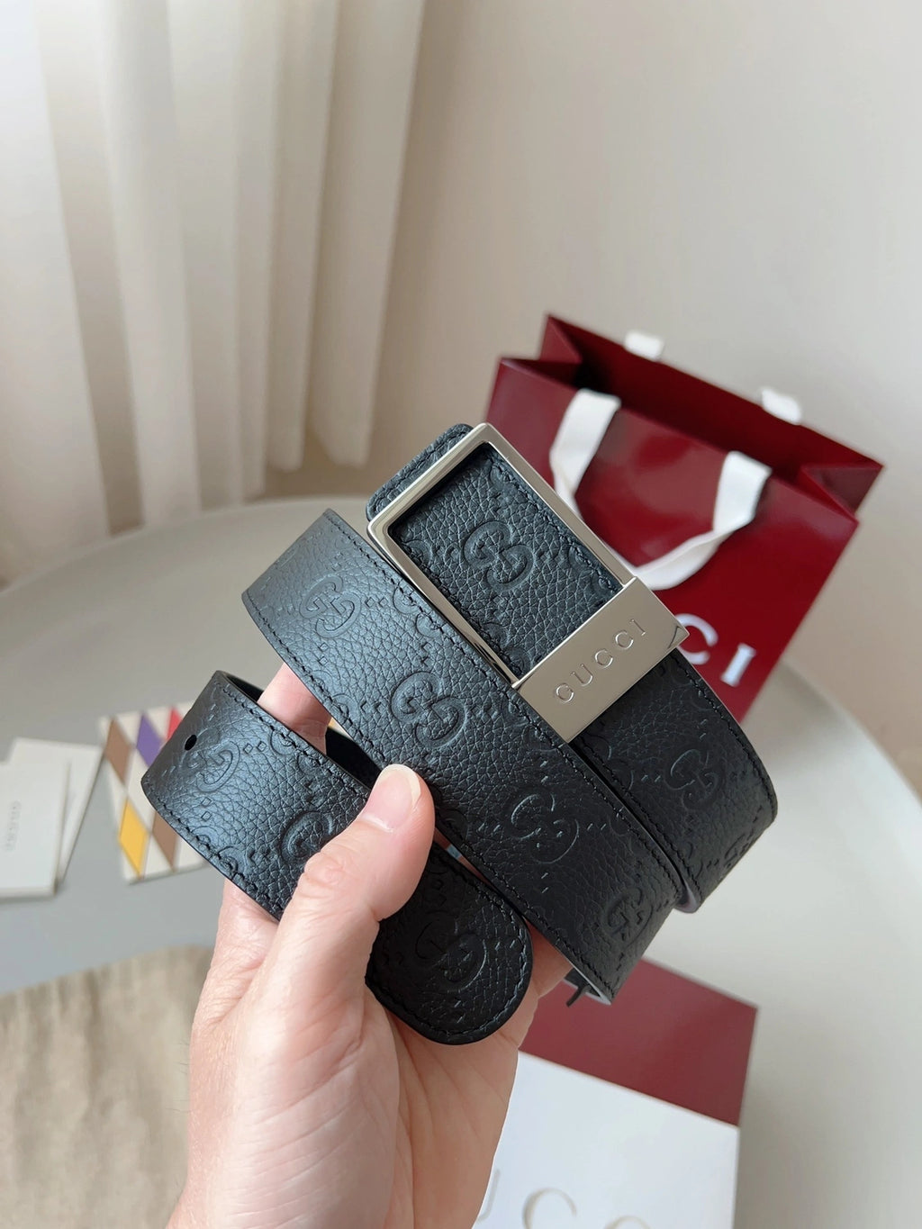Gucci Premium Leather Belt with Silver Buckle - Hình 6