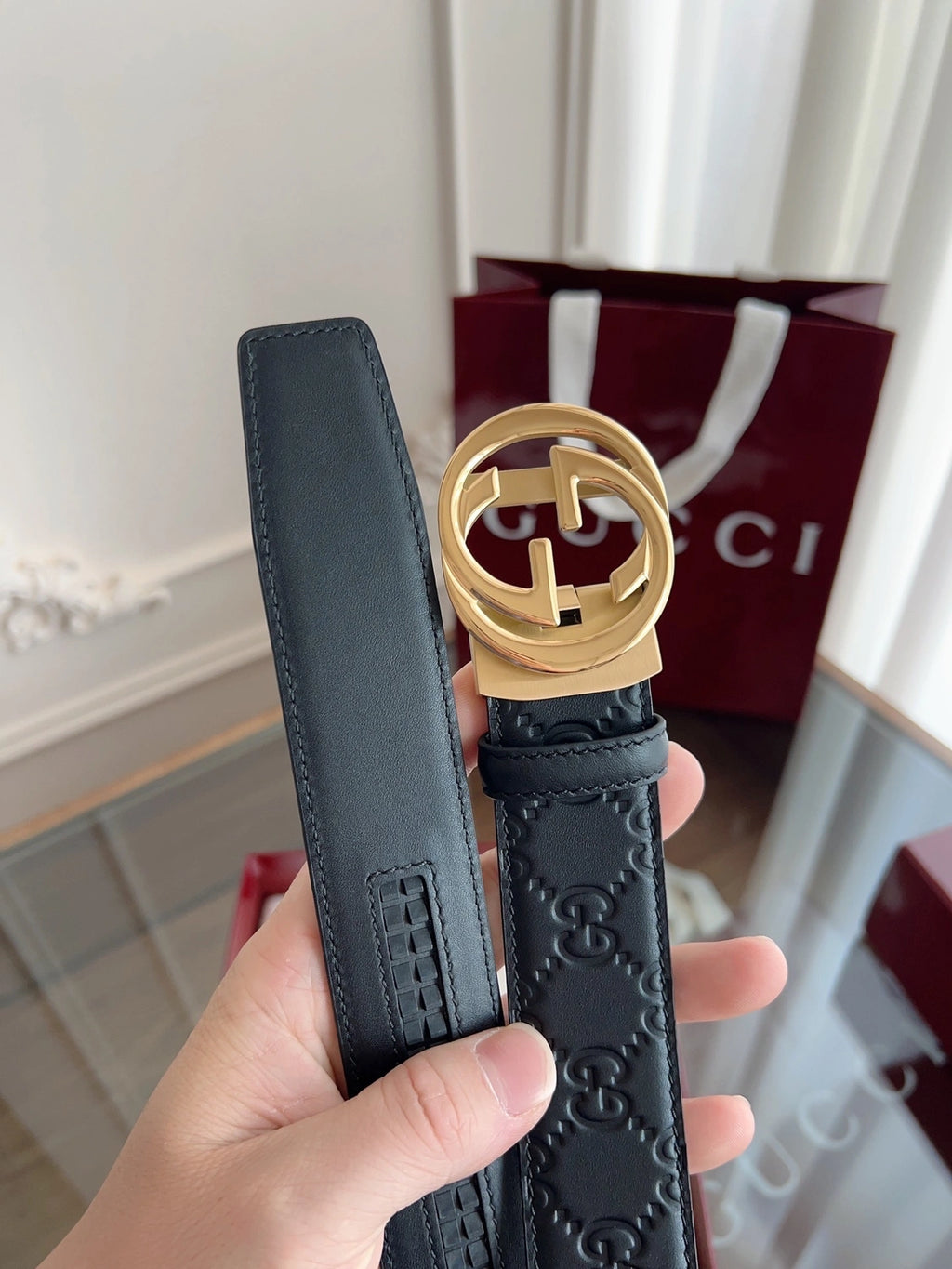 Black Premium Leather Belt with Gold Interlocking G Buckle - Hình 7