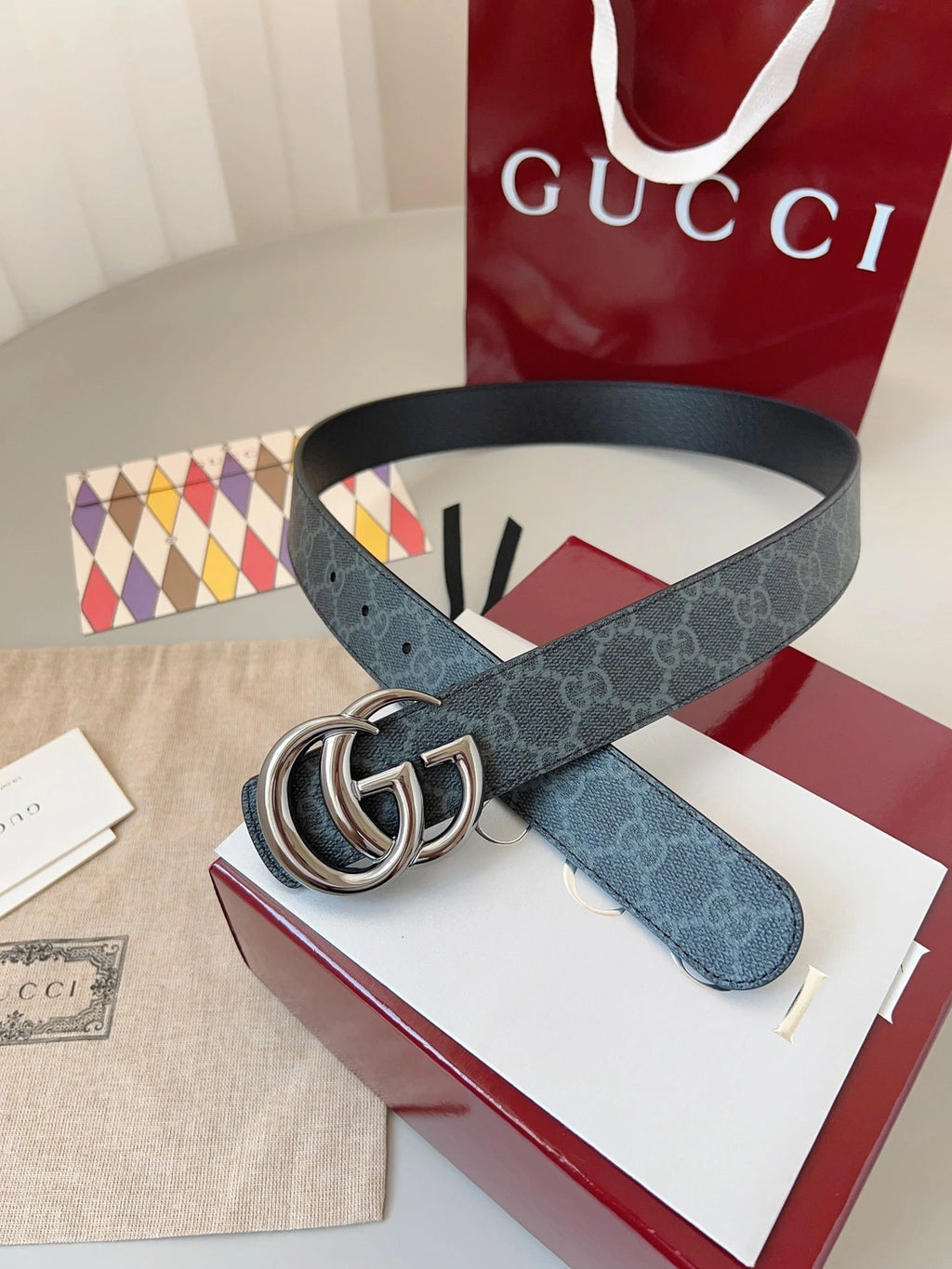 Gucci Signature Leather Belt with Interlocking G Buckle - Hình 7