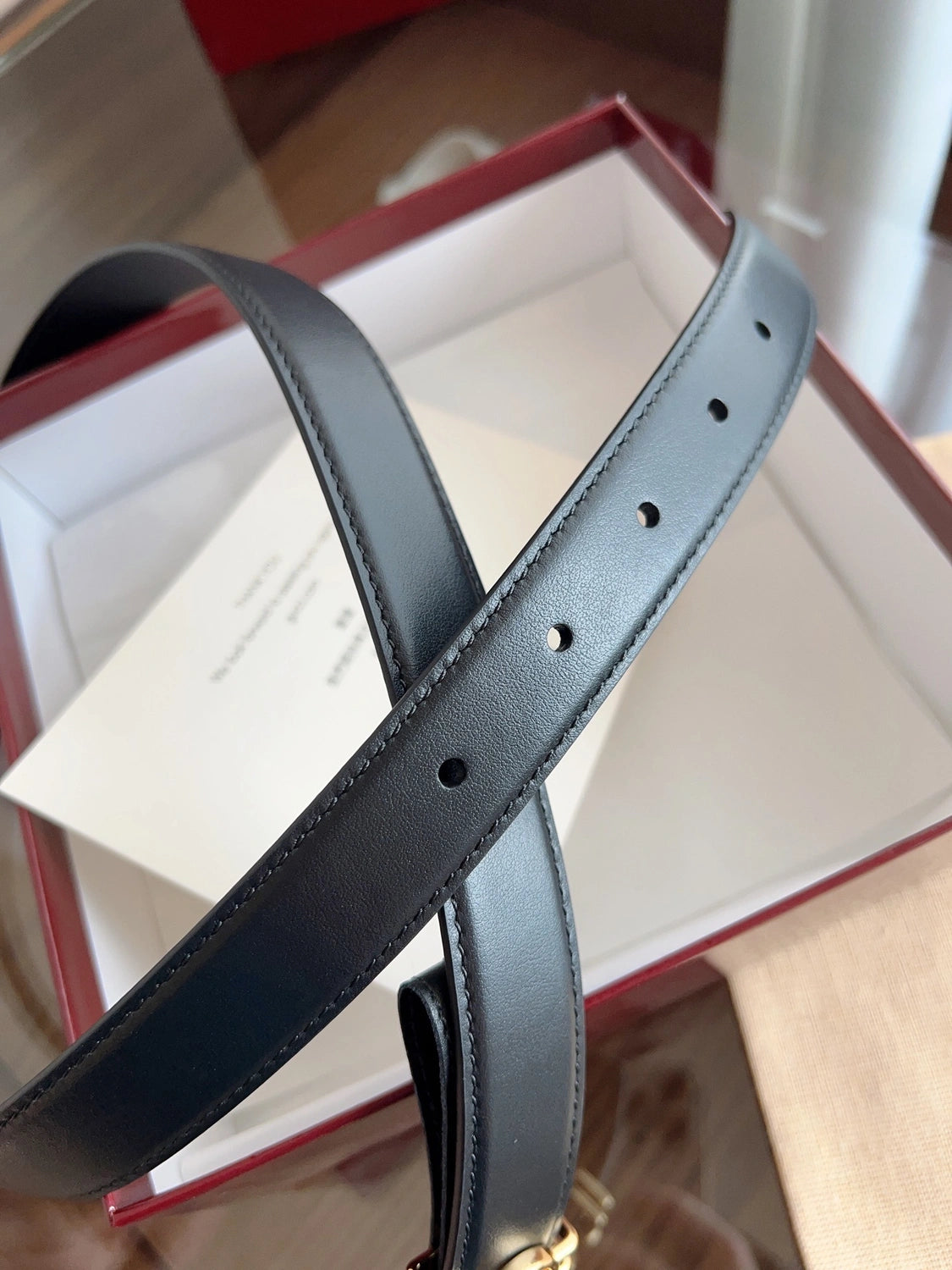Premium Black Leather Belt with Gold Buckle - Hình 6