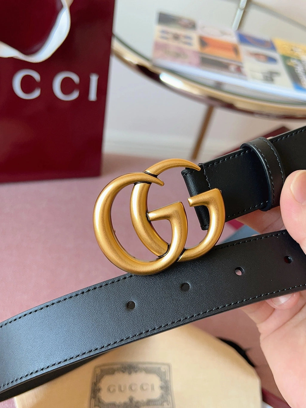 Gucci Premium Leather Belt with Gold GG Buckle - Hình 7