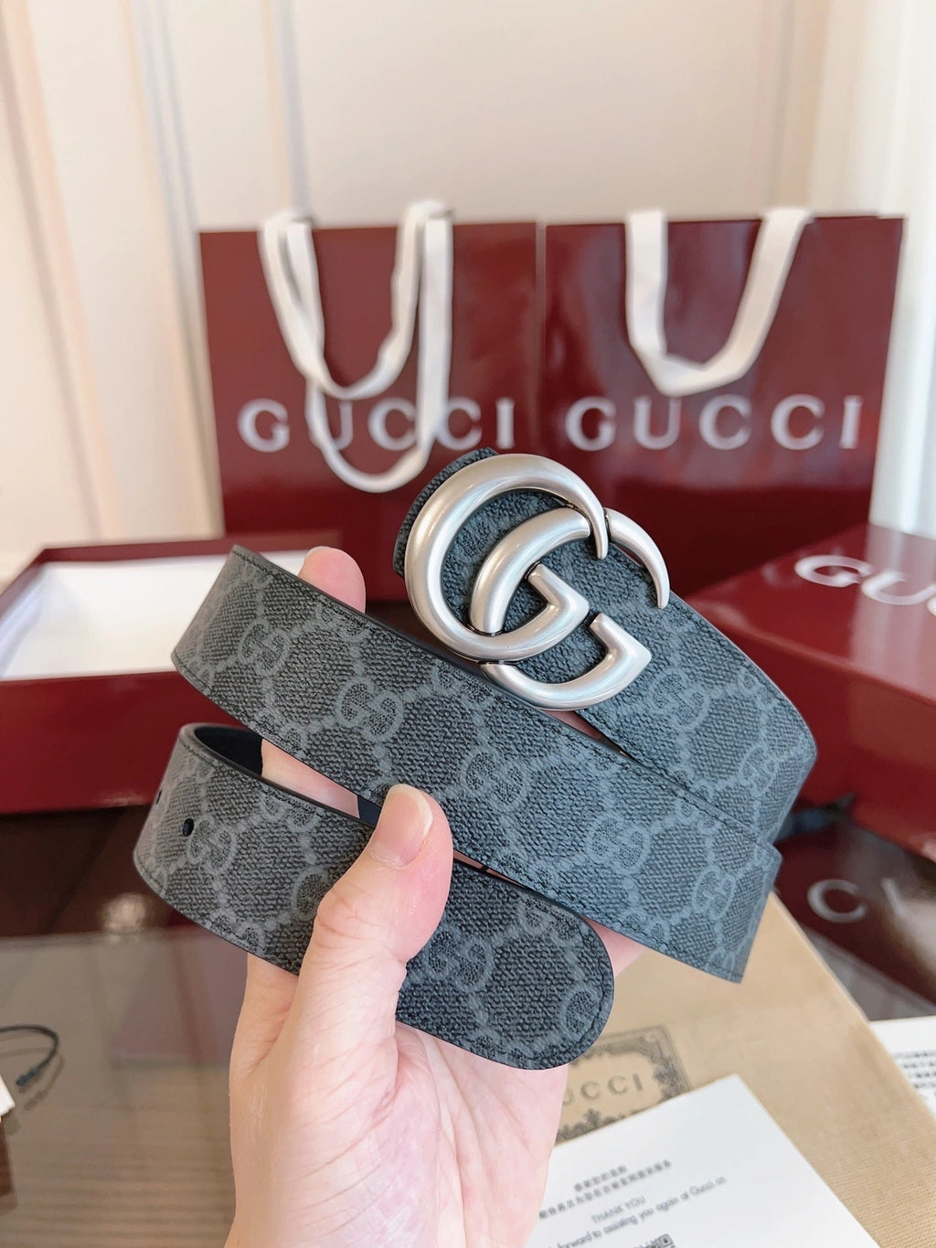 Gucci GG Supreme Belt in Grey and Black - Hình 6