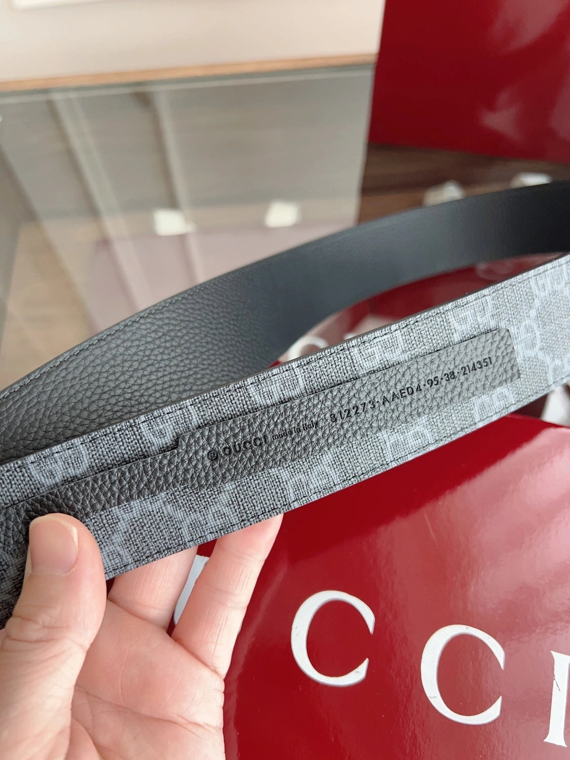 Gucci GG Marmont Reversible Leather Belt - Hình 8