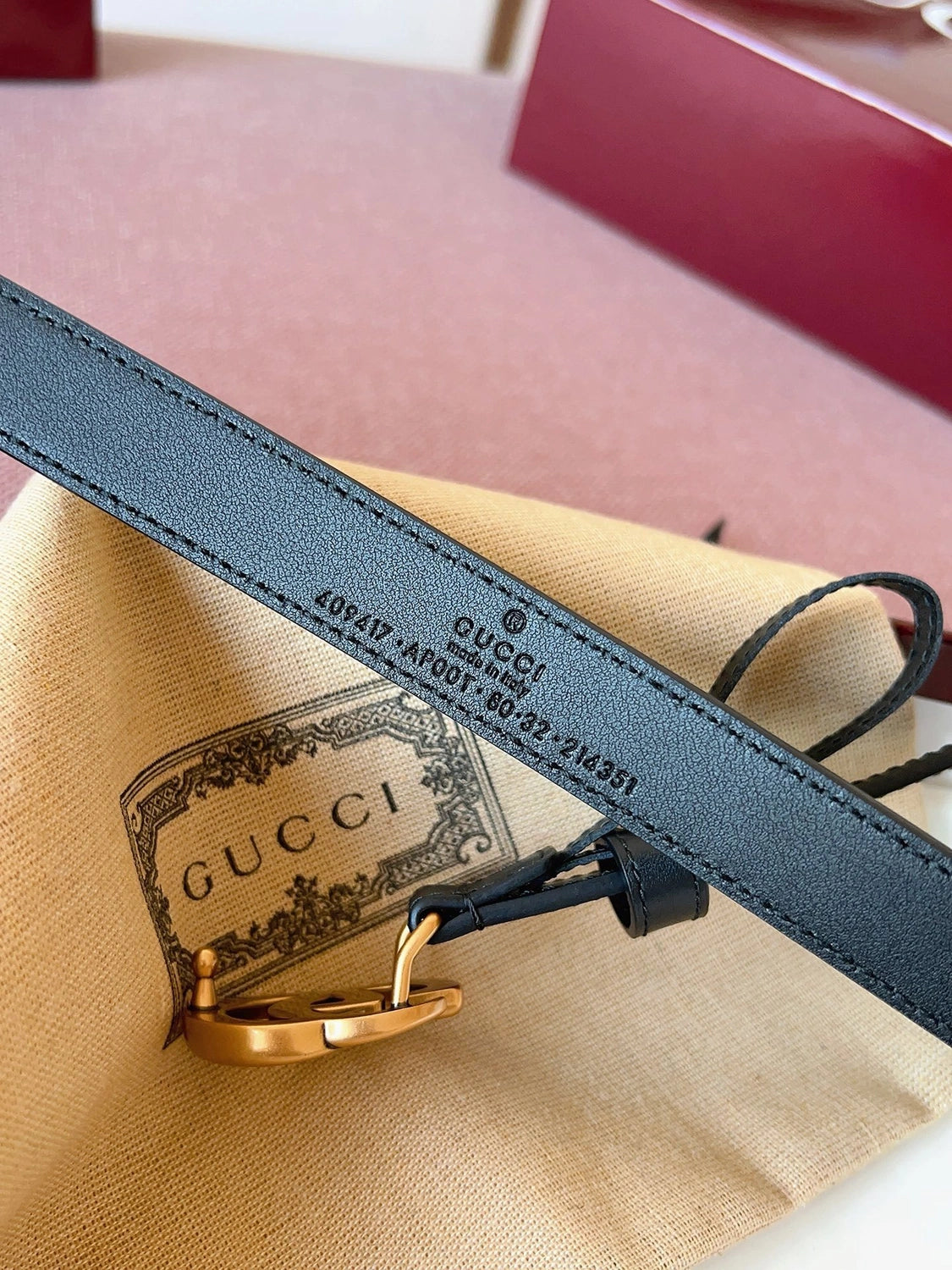 Gucci Leather Belt with Double G Buckle - Hình 7