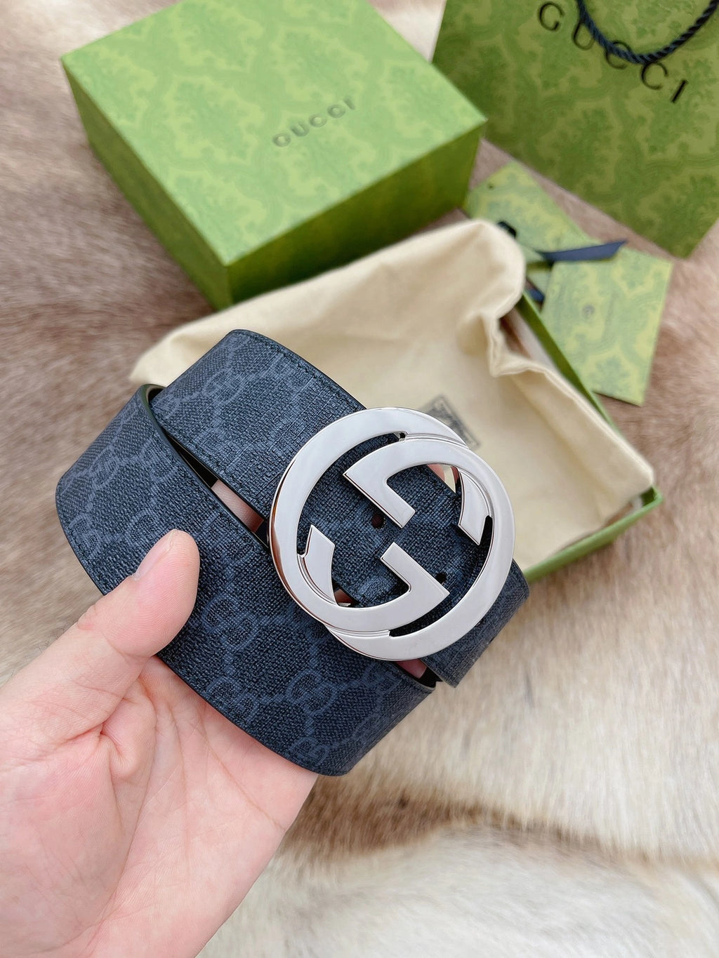 Gucci Premium Leather Belt with GG Buckle - Hình 7